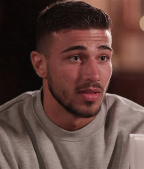 love island tommy fury baffles followers with outfit
