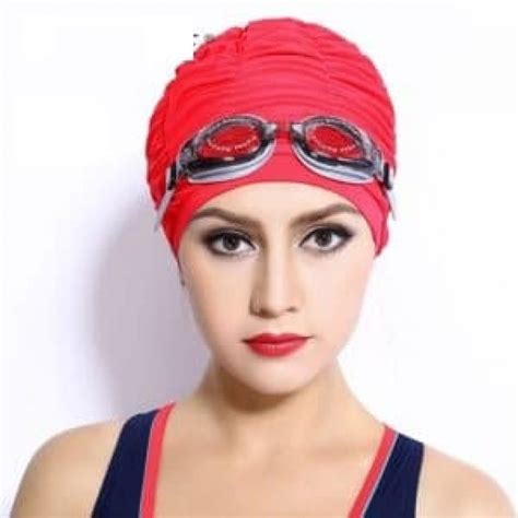 8 Best Waterproof Swim Caps To Keep Hair Dry 2023