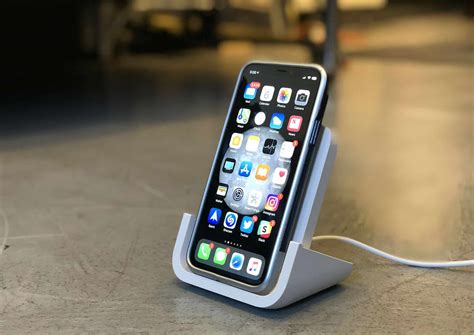 logitech powered wireless charger review iphone charging  easier
