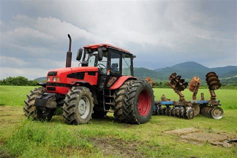 benefits   farm tractors  agriculture