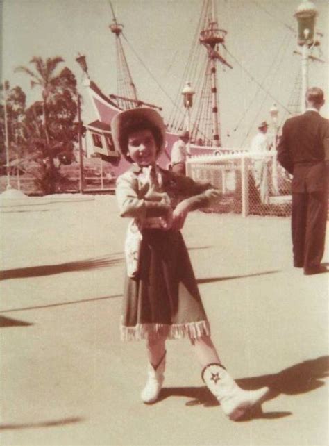 Rare Photos Of Annette Funicello At Disneyland In The