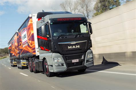 man tgx  enters aussie truck market penske australia