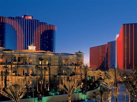 rio hotel casino  las vegas legt wiedereroeffnungstermin fest