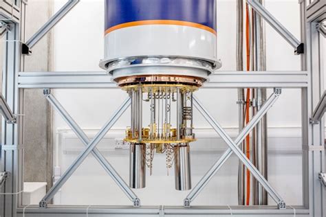 amazon braket launches lucy   quantum processor  oxford quantum circuits  expands