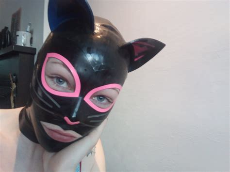 Kinky Kitty Marbled Latex Hood