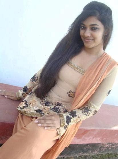 Long Hair Girls Homely Indian Girls With Long Hair