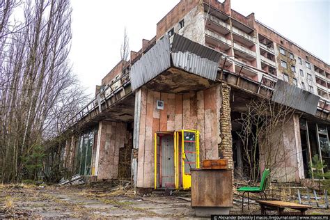 ghost town  pripyat  years  evacuation ukraine travel blog