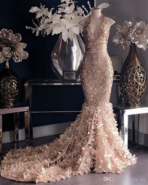Gorgeous V Neck Sequins Mermaid Prom Dresses Halter Sleeveless Designer