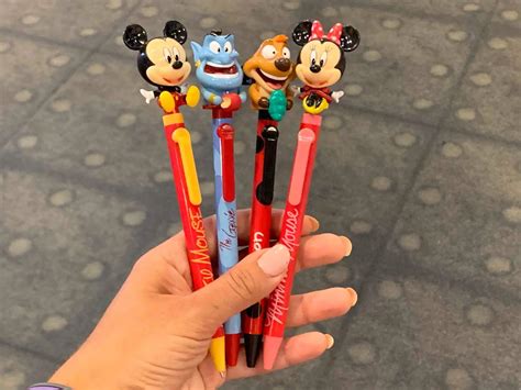 fun clicky disney pens   entertaining    cute