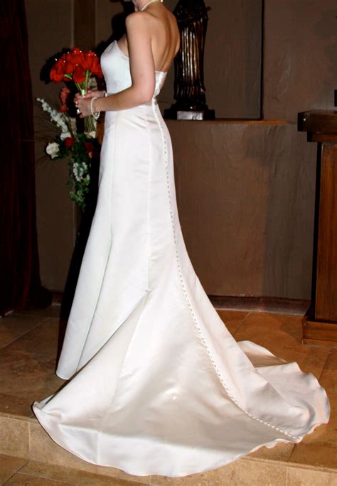 davids bridal collection wg strapless trumpet wedding dress
