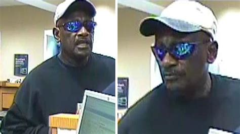 Fbi Robber Holds Bank Tellers At Gunpoint While Demanding Cash Abc13
