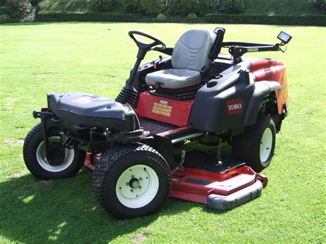review toro groundsmaster  quad steer ride  mower