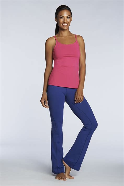 kate hudson s favorite styles fabletics stylish workout clothes