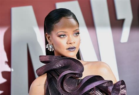Rihanna Declared World S Richest Female Musician New Straits Times
