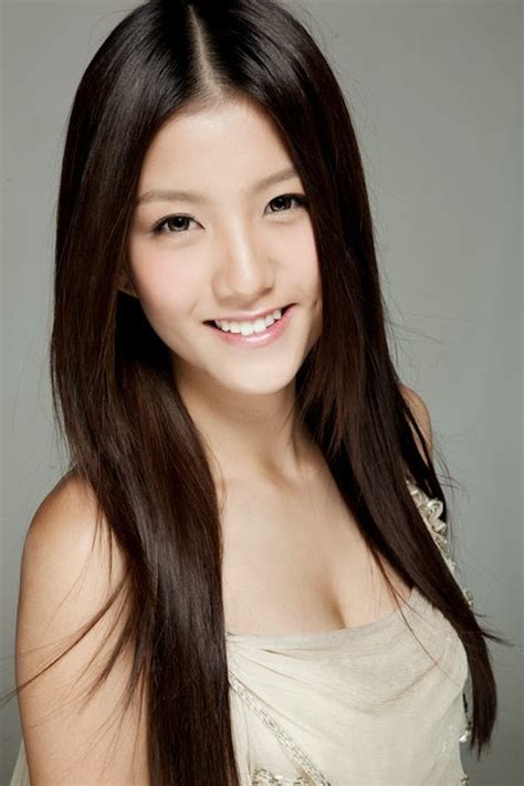 Meryem Uzerli Top 10 Most Beautiful Hong Kong Women