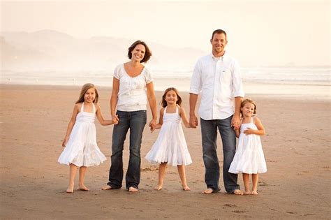 family  sunset   oregon coast cannon beach family photographer white shirt  blue