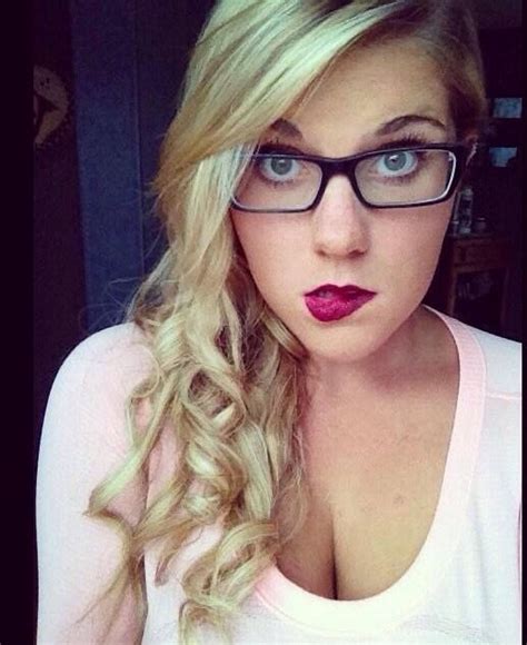 blonde w glasses girls with glasses nerd glasses beautiful