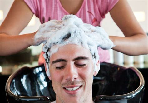 the truth about what happens when men use female shampoo