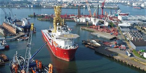 mcdermotts amazon vessel arrives  rotterdam  upgrade offshore energy