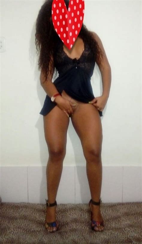 stephanie mulata lésbica carioca muito tesuda registrou várias fotos