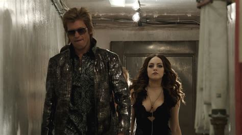 naked elizabeth gillies in sexanddrugsandrockandroll