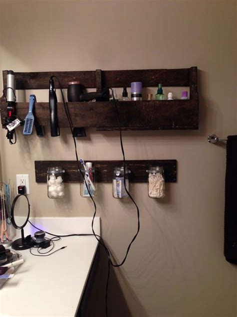 diy pallet projects   bathroom