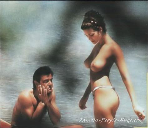 manuela arcuri sex pictures famous people nude free