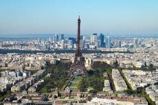 airbnb voert toeristenbelasting  op huizen parijs huis verhuren belastingen vhb