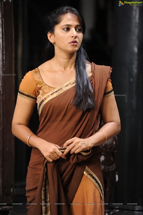 Hot Anushka Shetty Indian Actress