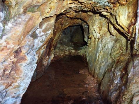 scoperta la miniera doro piu misteriosa della valle antrona valleantronacom