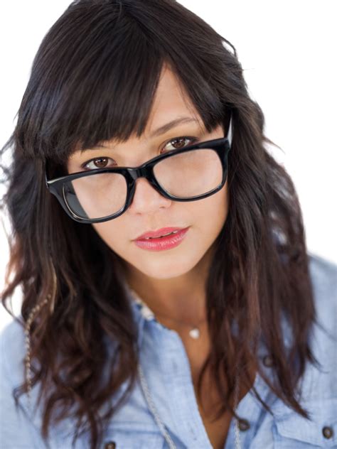 pictures how to look pretty in glasses bangs for girls with glasses