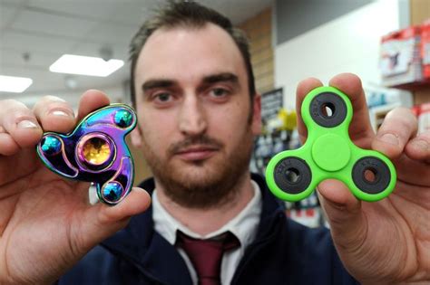 mum s frightening fidget spinner warning after son nearly loses his eye doing tricks mirror