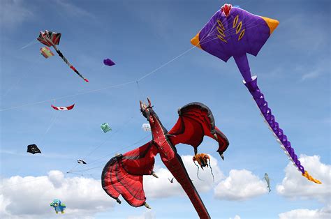 seattle djccom local business news  data weekend kites   generation   lift