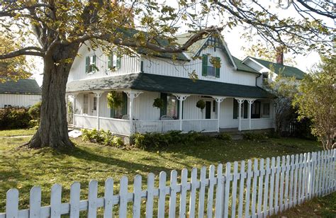 anne  green gables famous filming locations