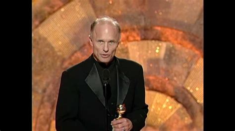 ed harris wins best supporting actor motion picture