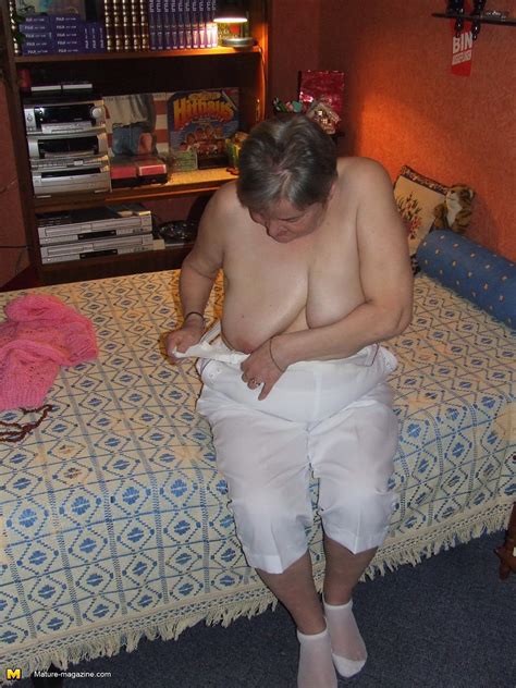 this housewife loves showing off her assets granny nu
