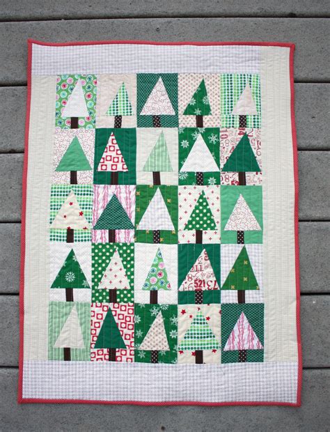 modern christmas tree quilt block tutorial diary   quilter