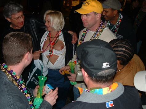 Drunk girl sex at mardi gras