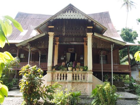 wisata minangkabau rumah gadang siti nurbaya koto tuo kecamatan
