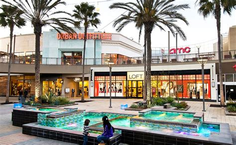 del amo fashion center confirms retailers  fall