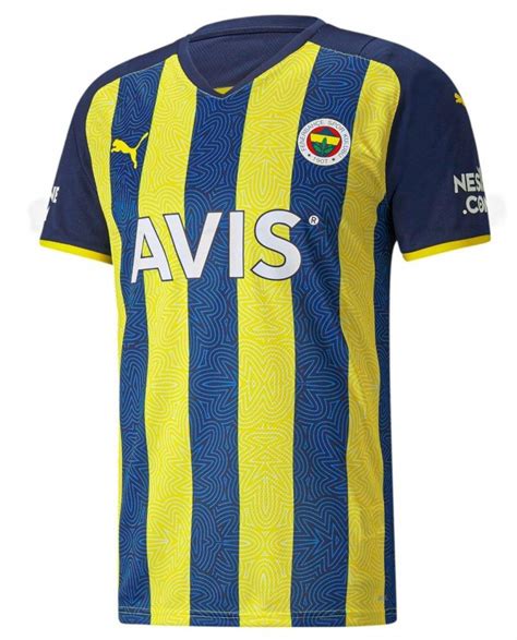 İşte Fenerbahçenin Yeni Sezon Formaları Fiyatları Dudak Uçuklattı