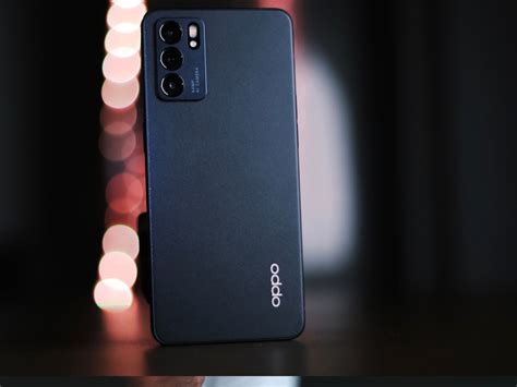 oppo reno   packed  features perfect       big social media star