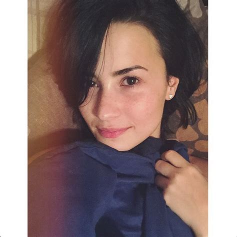 celebs without makeup slam in these instagram selfies in 2019 demi lovato makeup demi lovato