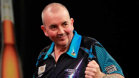 world darts championship phil taylor begins  bid    title  alexandra palace