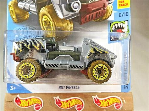 hot wheels  street beasts  bot wheels gray wolive whls