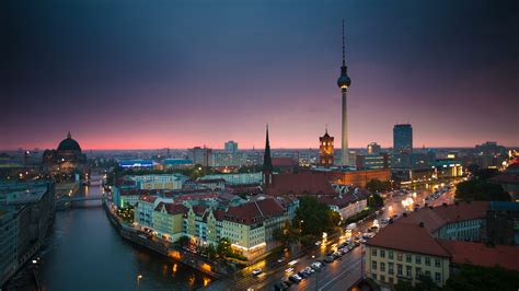 berlin skyline bing wallpaper