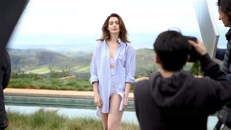 anne hathaway topless and sexy for magazines scandal planet