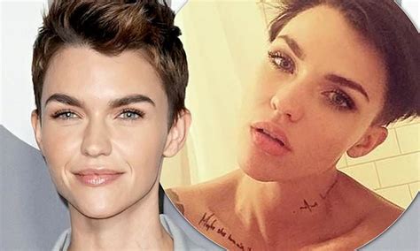 Has Ruby Rose Removed Her Neck And Collarbone Tattoos Daily Mail Online