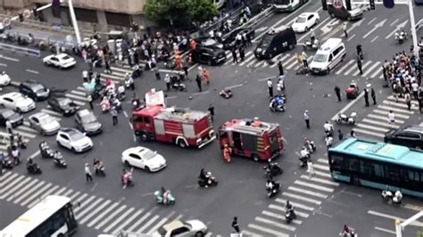 killed  injured   china car accident cgtn