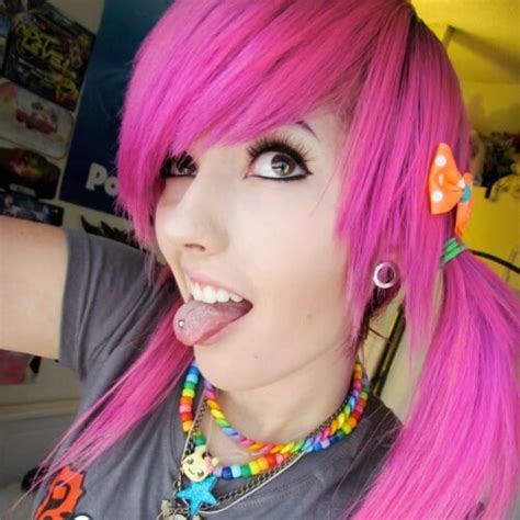 50 Cool Ways To Rock Scene And Emo Hairstyles For Girls